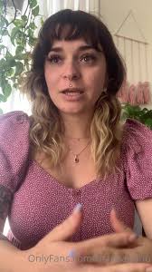 Watch online Mari Sappho aka Marisappho OnlyFans - Important information,  please watch! on X-video