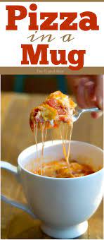 This Pizza In A Mug Recipe Is Fantastic And So Easy To Make This Is How You Make It In Just About 2 Minutes A Mug Recipes Microwave Mug Recipes Pizza