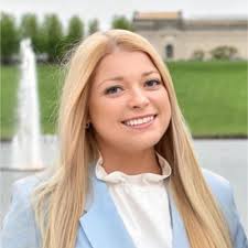 I am excited to announce that I started in a new position with Husch  Blackwell in their Labor & Employment practice group. Looking forward to  beginning my legal career at this great