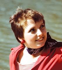 Pamela Monnig-Avon-IN