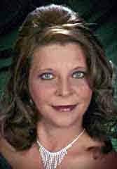 Regina Downs's Instagram, Twitter & Facebook