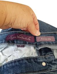 Gloria vanderbilt is known to have led a grand and majestic life. Jeans Gloria Vanderbilt Jeans Co