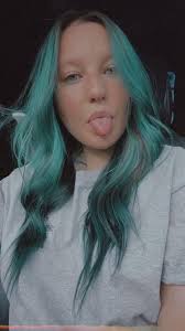 Brevard hairdressers with fashion color expertise