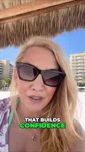 👉Here is the part of feedback most leaders forget… , That people truly  grow when they feel seen…, Not with general praise… but with real examples  of what they did well., 🎯Specific encouragement helps ...