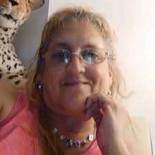 Jada Pace (@jadap108) vysiela LIVE