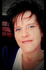 Christy Lyon's Instagram, Twitter & Facebook