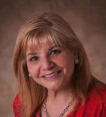 Gail Beck's Instagram, Twitter & Facebook