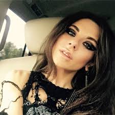 Maya Jacobs (@fila_koks_kila)