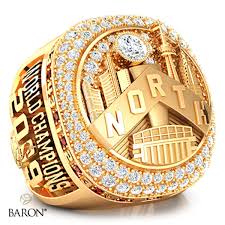 Buy or sell world series rings super bowl rings stanley cup trophies more authentic championship sports memorabilia to buy, sell, consign and trade at buyandsellchampionshiprings com. The Raptors Flashy Championship Ring Is The Favourite Of The Jeweller Who Made It The Star