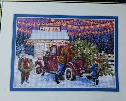 Dimensions gold collection white roses cross stitch pattern #35247. Pin On Cross Stitch Needlework Embroidery