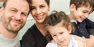 Kövess minket a facebookon is: Ordog Nora Es Nanasi Pal 9 Eve Hazasodtak Ossze Igy Unnepeltek