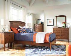 Gatherings K Bedroom Group By Kincaid Furniture Kincaid Furniture Furniture Solid Wood Bedroom Furniture