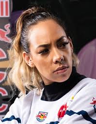 Details of WDSF athlete Courtnaé Carmen Paul