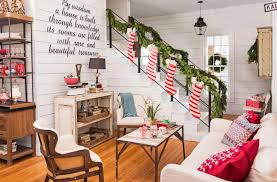 You don't have to spend extravagant budget to make the house homier. 35 Stunning Low Budget Christmas Home Decor Ideas For 2020 The Architecture Designs