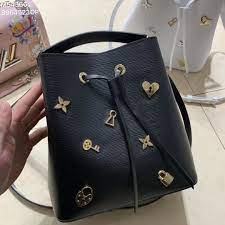 Louis Vuitton Lv Woman Neonoe Bucket Shoulder Bag Epi Leather With Symbols Black Louis Vuitton Bag Louis Vuitton Neonoe Bags