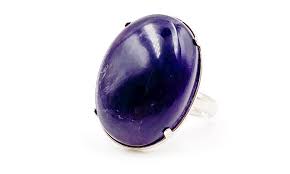 Découvrez votre bague améthyste en or blanc, or rose, or jaune et argent faite artisanalement dans nos ateliers. Bague Amethyste Mauve Foncee Reglable Argent 925 Luma Creation