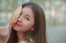 Rub a clean and dry cloth in the opposite direction of the hair to eradicate the paste. How To Remove Hair From Face Permanently Naturally At Home