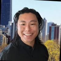 Alex Peng's Instagram, Twitter & Facebook