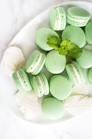 Pin By Natalia Severo On Menta Mint Green Aesthetic Macarons Green Aesthetic