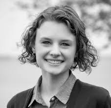 Lynn Pepin's Instagram, Twitter & Facebook