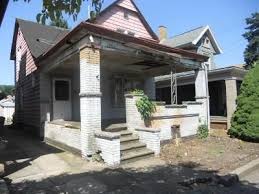 Cheap 1 000 Home For Sale Located At 4th Ave Beaver Falls Pa 15010 Beaver Falls Interior Design Chicago Affordable Interior Design Cheap Property For Sale