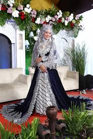 Check spelling or type a new query. Foto Rias Pengantin Adat Jawa Sunda Dan Muslimah Berhijab Paket Pernikahan Catering Dekorasi Pelaminan Rias Pengantin Luwes