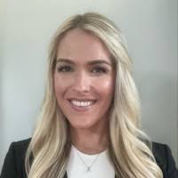 Melissa Pair's Instagram, Twitter & Facebook