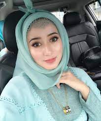 Pin On Gadis Bertudung Manis