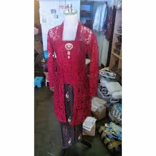 Jual setelan kebaya kutu merah lengan panjang model. Harga Kebaya Panjang Terbaik Batik Kebaya Pakaian Wanita Mei 2021 Shopee Indonesia