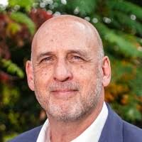 9 "Andrew Raub" profiles