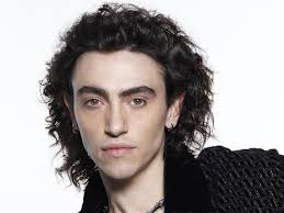 LOVERS CON CANTAUTORE