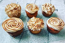 Cupcakes Facon Tarte Au Citron Meringuee Au Cake Factory Popote De Petit Bohnium Tarte Au Citron Tarte Au Citron Meringuee Gateau Gourmand