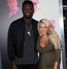 For high school, julius randle was enlisted at prestonwood christian academy where he was phenomenal at playing basketball. Julius Randle Life With Wife Juggling Career Like A Pro Meet His Family