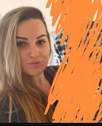 So I went to a piercer today to change out my daith. It's 4 months old,  never given me any issues, been healing wonderfully. So I was hoping I  could change the