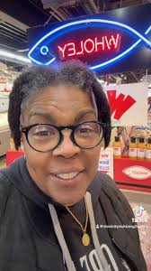 #teerexdipsauce hits the stores locally @ ROBERT WHOLEY & Co. 1711 Penn Ave  Pittsburgh, PA Go get yours, ask for more!! If you don’t see it, just ask  for TRAVIS!! #limitedsupply for now.