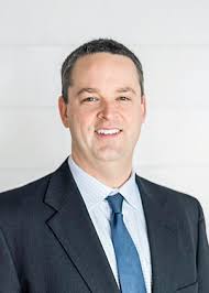 Morris shows early lead in bid for county attorney