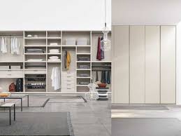 A guide to wardrobe designs for different types of bedrooms. How To Choose The Right Wardrobe Design For A Minimalist Bedroom
