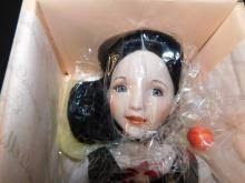 Sold at Auction: Madame Alexander Snow White and Knowles Snow White Doll Lot