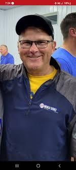 Derrick Skinner (@5_Skinner)