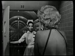 Essere, avere, volere, fare, mangiare, bere, aiutare. Episodi Di Ai Confini Della Realta Serie Televisiva 1959 Seconda Stagione Wikipedia