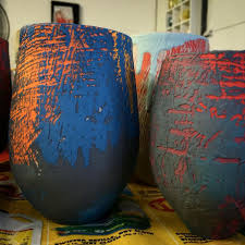 Teaching Surface Effects Today At The Pine Trees Potters Group In Aurora Lesleymcinally Cana Pottery Painting Designs Pottery Painting Organic Ceramics