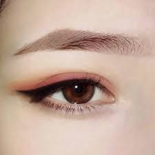 These are some of the distinctive features when it comes to korean eye makeup. Image In Korean Makeup Collection By ë‹¤ë¥¸ On We Heart It
