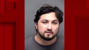 SAPD: Man ‘sucker-punched,’ kicked victim in face in ambush-style attack at  popular downtown bar