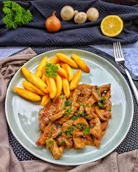 Geschnetzeltes Zuricher Art Das Einfache Rezept Instakoch De Rezept Geschnetzeltes Geschnetzeltes Rezept Rezepte