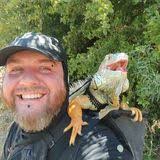 Amber Bedgood's Instagram, Twitter & Facebook