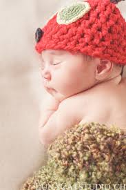 Baby photographer Lausanne : Eloise Rose, 11 days old