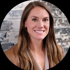 Amanda Jerome (@amandamaks)