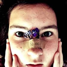 Taslaska connecting teens across the globe through art