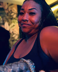 They say the wildest parties are up north in Curaçao… But La Jefa is the  new heartbeat of the island. A nightclub born in Boka Sami — where the  beats drop, the