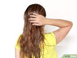 It ensures that not only the hair gets the proper dosage of nutrients like iron and magnesium, moisturizing agents like fats and vitamin e, but also the proper blood circulation that. How To Apply Almond Oil To Hair 12 Steps With Pictures